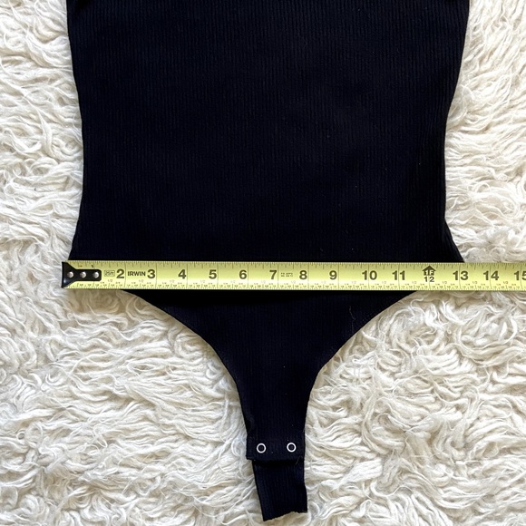 Garage V-Neck Ribbed Bodysuit - Picture 4 of 5